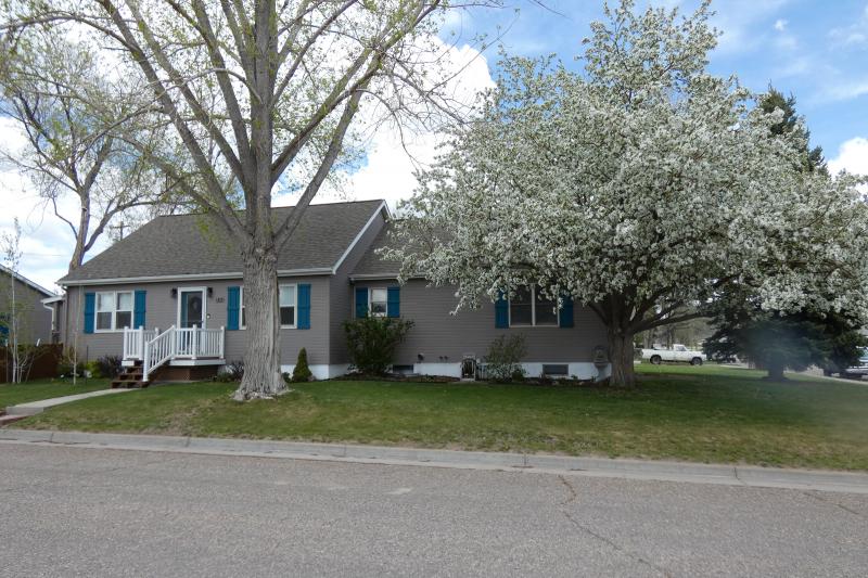 Real Estate for Sale by Wyoming West Realty of Guernsey, WY